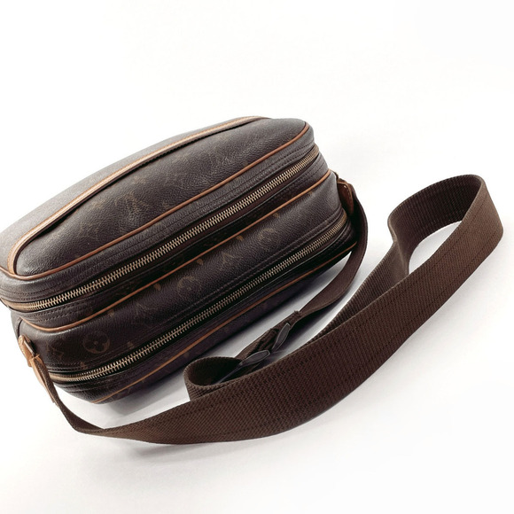 LOUIS VUITTON Brown Monogram Shoulder Bag - Picture 6 of 11